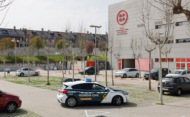 Panorámica del parking de la RFEF. 