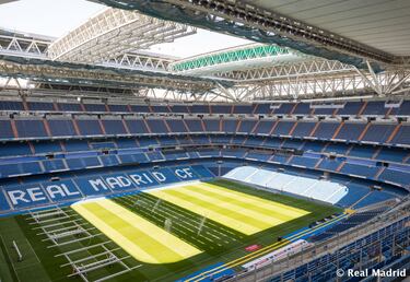 Hasta en cinco ocasiones cambiaron el pasto en el club blanco, ante el mal estado del mismo de manera perenne. La última, para recibir al Manchester City el 9 de mayo, en la ida de la 
semifinal de Champions, en la mejor de las condiciones. 