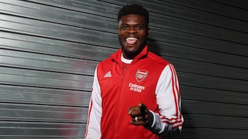 Thomas Partey, jugador del Arsenal, antes de un partido.