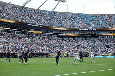 Panoramica del estadio Bank of America, en Charlotte, durante el encuentro entren el Real Madrid y el Pachuca.