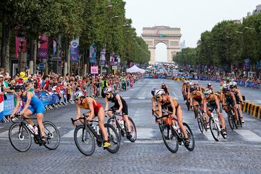 Alberto González, octavo en el triatlón de los 1.400 millones