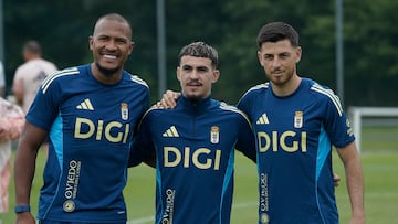 14/07/2025 ENTRENAMIENTO REAL OVIEDO
EL REQUEXON PRIMER ENTRENAMIENTO DEL REAL OVIEDO GASTON CON REINA Y BRANDON
FOTO PACO PAREDES