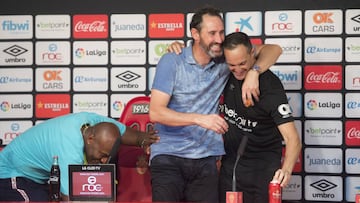 Celebración ascenso Vicente Moreno, nuevo entrenador del Espanyol.