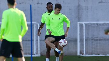 Diego Llorente, en la sesión de hoy.