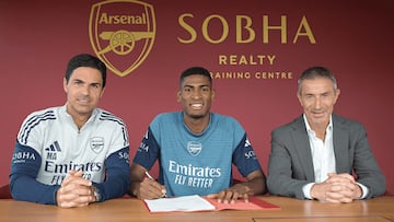 Oficial: Mosquera ficha por el Arsenal... con dardo del Valencia