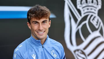 Entrevista a la jugador de la Real sociedad Mikel Goti, en las instalaciones de zubieta