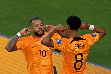Van Gaal explica qué es el soccer