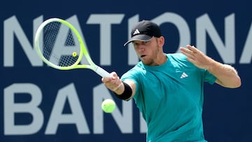 TORONTO, ONTARIO - AUGUST 01: Alejandro Davidovich Fokina of Spain returns a shot to Jakub Mensik of Czech Republic during the National Bank Open Presented by Rogers at Sobeys Stadium on August 01, 2025 in Toronto, Ontario. Matthew Stockman/Getty Images/AFP (Photo by MATTHEW STOCKMAN / GETTY IMAGES NORTH AMERICA / Getty Images via AFP)