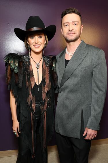 Lainey Wilson y Justin Timberlake durante los premios iHeartRadio Music Awards 2024 celebrados en el Dolby Theatre de Los Ángeles.