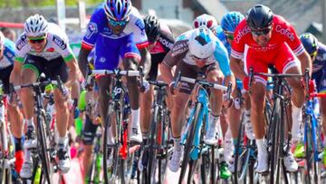 El francés Bouhanni (Cofidis) gana la París-Camembert