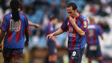 18/02/07 PARTIDO PRIMERA DIVISION DEPORTIVO DE LA CORUÑA LEVANTE
NINO