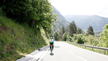 Se trata de una zona muy verde, con un amplio margen de visión que permite a los corredores, especialmente en el tramo final, contemplar lo que tienen por delante. En cuanto a los corredores que aspiren a disputar la general o la etapa, el trabajo de los gregarios será importante para una mayor protección del posible viento. 