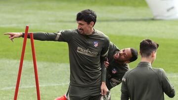 Savic, en un entrenamiento del Atlético.