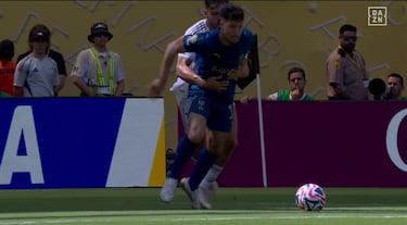 La polémica del Madrid-Al Hilal: Iturralde analiza los dos penaltis