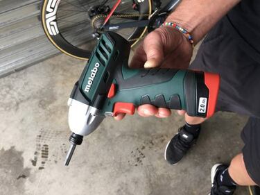 Nuevo avance en el ciclismo: cambios de rueda al estilo F1
