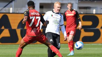 Viktor Kovalenko durante un partido con el Spezia.