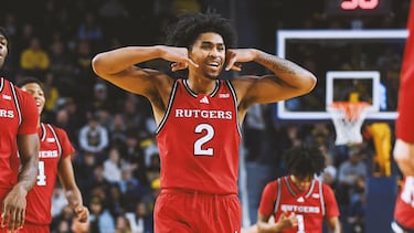 Estatura: 1.98 m, Peso: 98 kg | Edad: 19 años | Nacionalidad: EE. UU.