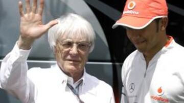 Ecclestone con Hamilton.