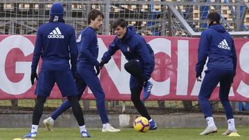 Soro se duele tras torcerse el tobillo izquierdo en el entrenamiento.