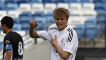 Odegaard sigue con molestias del golpe que recibió hace dos jornadas contra el Tudelano y no estará ante el Sestao este sábado.