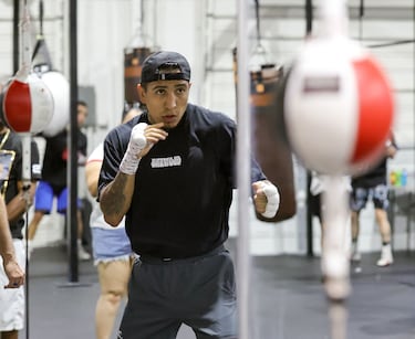Manny Pacquiao busca hacer historia como el campeón más longevo del boxeo