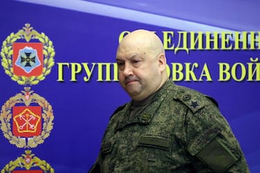 Putin destituye al ‘carnicero de Siria’