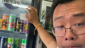 El dueño chino de una tienda de alimentación se queja del distribuidor de bebidas y recibe una respuesta en directo: “Cómprate tú una”