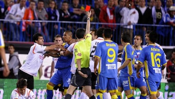 Expulsión de Celestini en la final de Copa Valencia-Getafe de 2008.