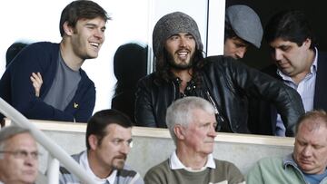 Russell Brand, acusado de violación, agresión sexual y maltrato emocional a cuatro mujeres