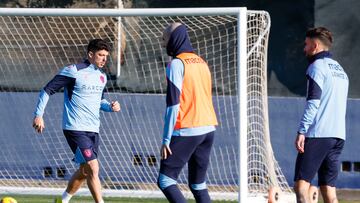 12/01/24
ENTRENAMIENTO DEL LEVANTE UD - ANDER CAPA