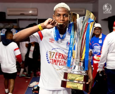 Martínez, la joya de Olimpia que se le escapa a la MLS