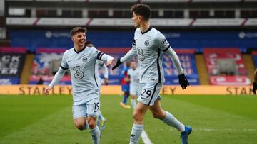 Soccer Football - Premier League - Crystal Palace v Chelsea - Selhurst Park, London, Britain - April 10, 2021 Chelsea's Kai Havertz celebrates scoring their first goal with Mason Mount Pool via REUTERS/Mike Hewitt EDITORIAL USE ONLY. No use with unau