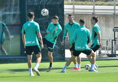 El Racing ficha a Peio, el otro Canales
