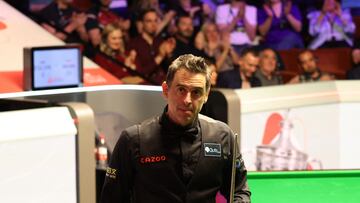 Snooker - World Snooker Championship - The Crucible Theatre, Sheffield, Britain - May 1, 2024 England's Ronnie O'Sullivan after losing his quarter final match against England's Stuart Bingham Action Images via Reuters/Andrew Boyers