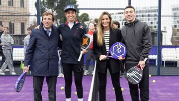 16/01/24
JOSE LUIS MARTINEZ ALMEIDA , BEA GONZALEZ , SONIA CEA ( CONCEJALA DE DEPORTES ) Y MARTIN DI NENNO
INAUGURACION DE LA PISTA DE PADEL DE HEXAGON CUP EN LA PLAZA DE COLON
PADEL
