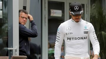 Hamilton acabó cabizbajo tras la calificación de Sochi.