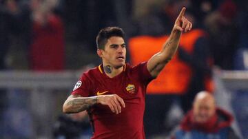 Coincidió con Pinilla en:
Genoa en la temporada 2014 - 2015.
