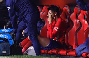 El Sevilla toma aire, el Atleti lo pierde
