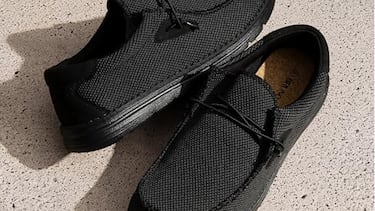 Ni cordones ni calcetines: estos mocasines para hombre son tan frescos que no notarás que los llevas