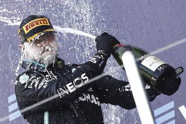 Bottas gana, Hamilton rabia