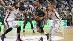 El Unicaja arrolla al Murcia y se consolida como líder de la ACB