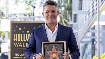 Alejandro Sanz estrena su estrella en el Paseo de la Fama