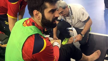 Corrales sufre un accidente y la Selección avisa a Sterbik por si debiese jugar ante Francia