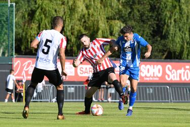 Gilsanz: “Los chicos deben saber vivir la magia de Riazor y al día siguiente ir a un campo de Tercera”