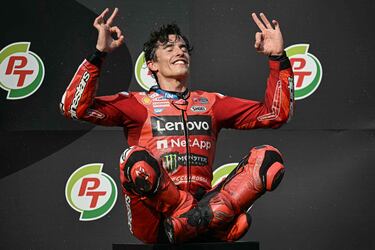 Marc Márquez celebra la victoria. 