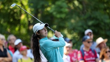 Spain�s Julia Lopez Ramirez looks at her ball during the third round of the Amundi Evian Championship at Evian Resort Golf Club, in Evian-Les-Bains, eastern France on July 12, 2025. (Photo by Alex MARTIN / AFP)