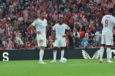 El centrocampista del equipo sevillano hizo un gol de bandera que hizo soñar con un resultado mejor de su equipo en San Mamés. Demostró que puede llevar la sala de máquinas del equipo de Almeyda