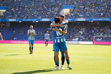 El Depor golea al ritmo de Yeremay, honores para Scaloni y Arsenio