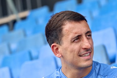 Oyarzabal: “Llevo la mochila de la responsabilidad con orgullo”