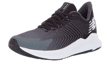 Rebajas en zapatillas para hombre y mujer: seleccionamos descuentos de hasta un 71%